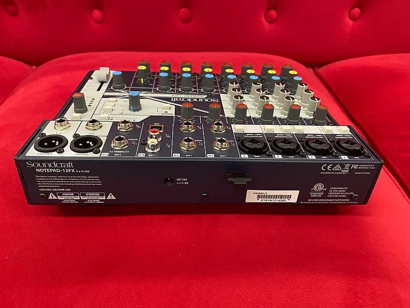 Soundcraft Notepad-12FX Small Format 12-Input Mixing Console Used