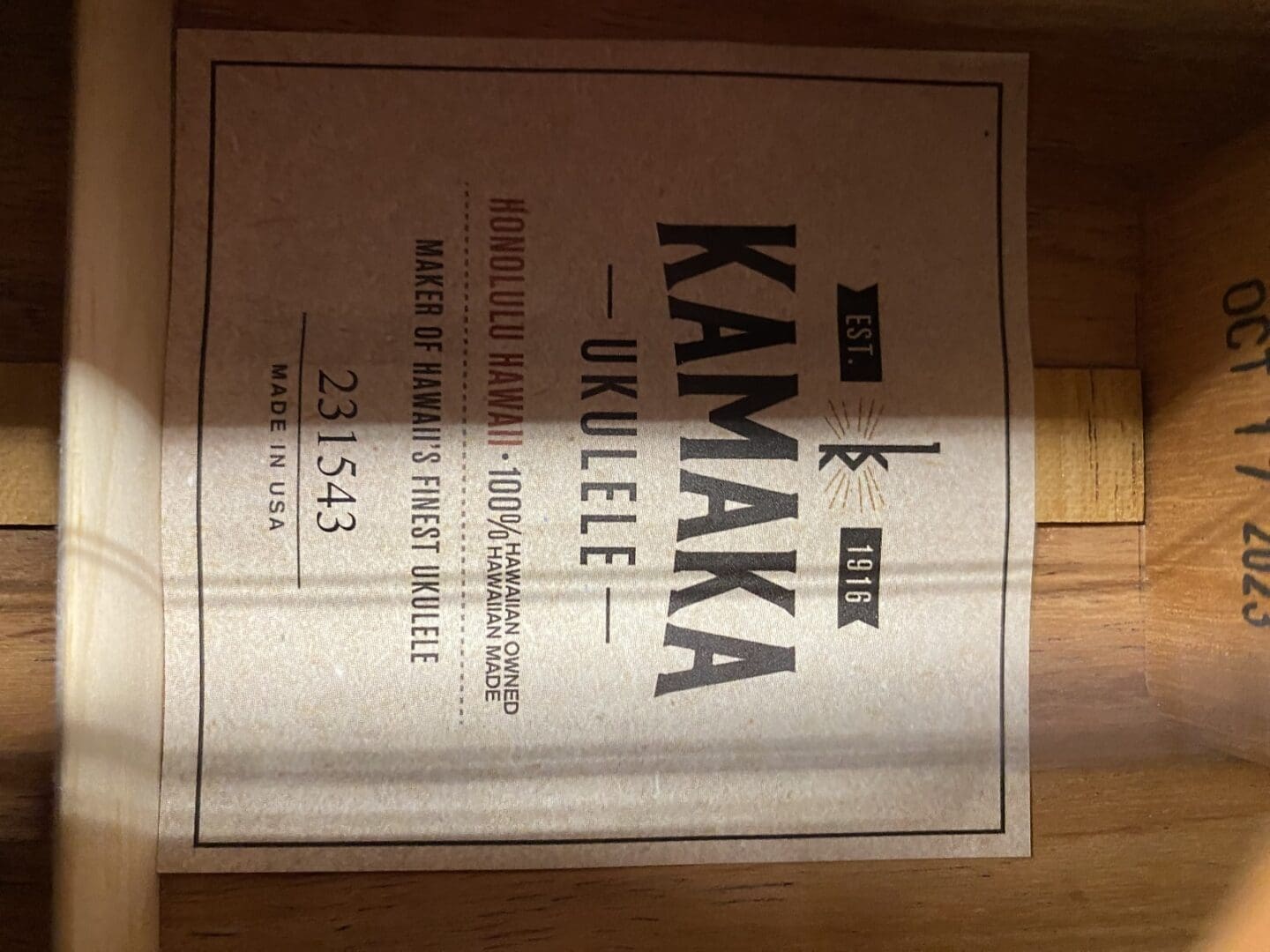 Kamaka HP-1D Pineapple Deluxe Ukulele with Case Mint $2995 - Image 10