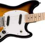 Squier Sonic Mustang, Maple Fingerboard, White Pickguard – 2-Color Sunburst
