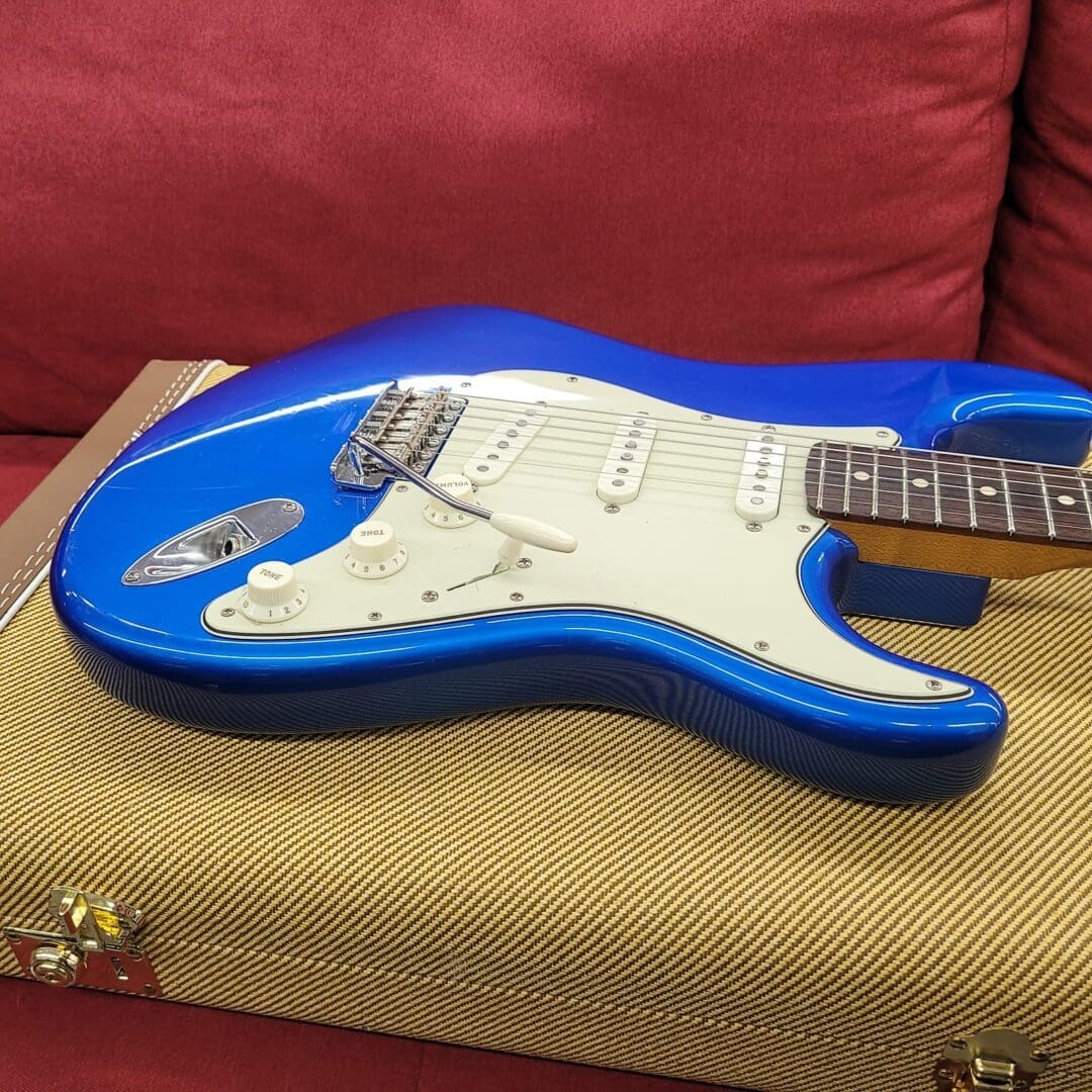 Fender Custom Shop Sweetwater Dealer Select Stratocaster NOS 2020 - Bright Saphire Metallic - Image 11