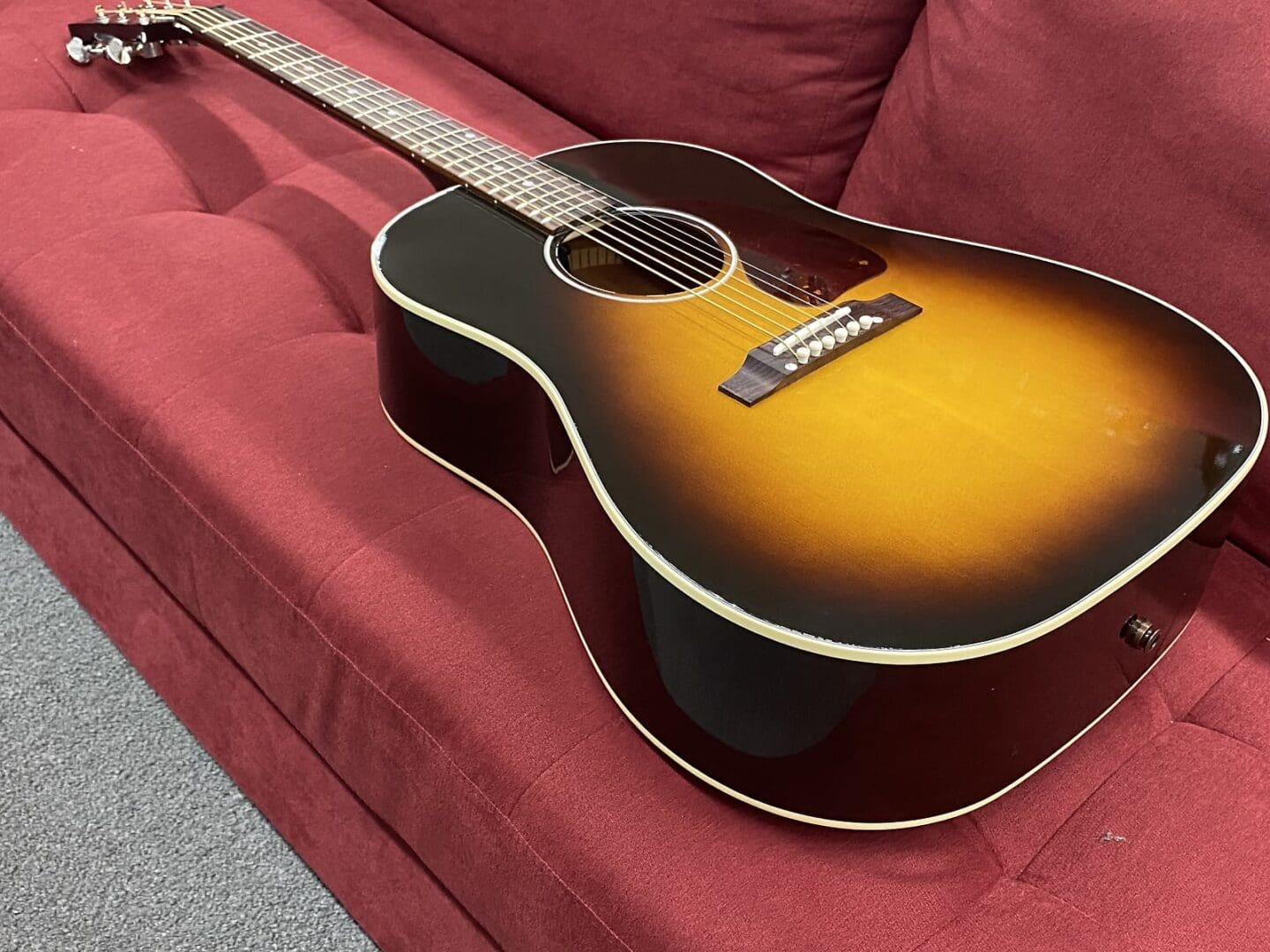 ギター Gibson J-45 2023 Gibson J-45 Standard Acoustic-Electric Guitar 2023 - Sunburst