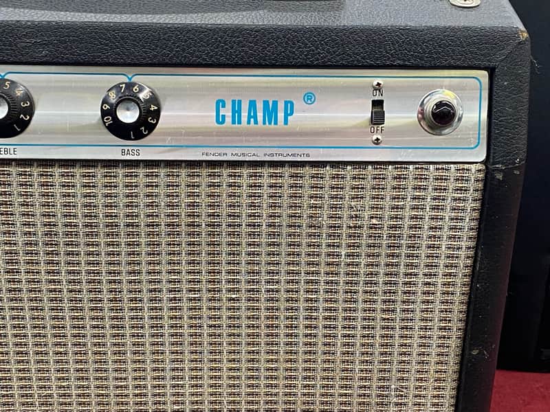 Fender Champ Tube Guitar Combo Amp 1976 - Silverface with Cover tube amplifier - Image 4