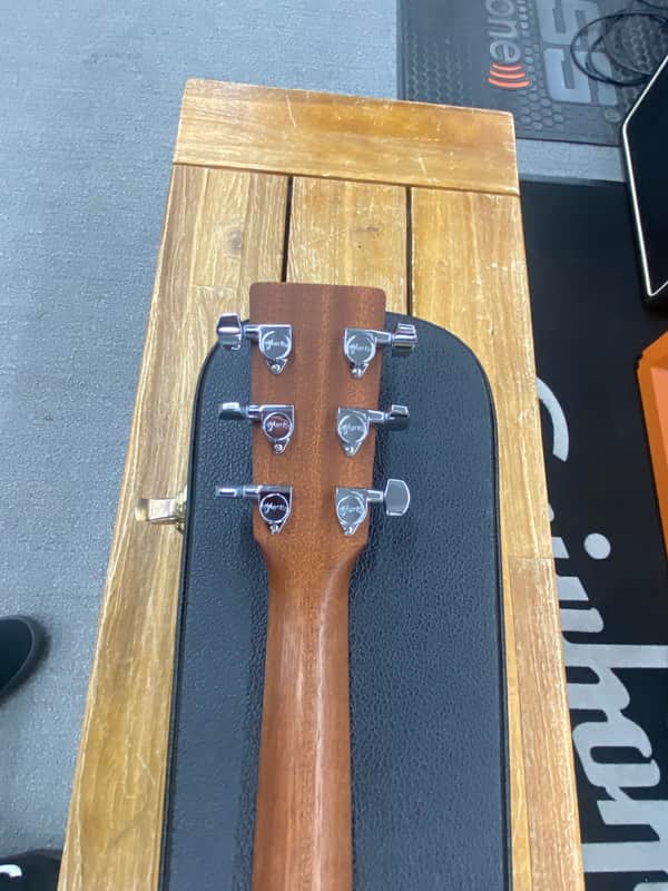 Martin 000RS1 Road Series Left Handed Acoustic-Electric Guitar - Natural - Image 9