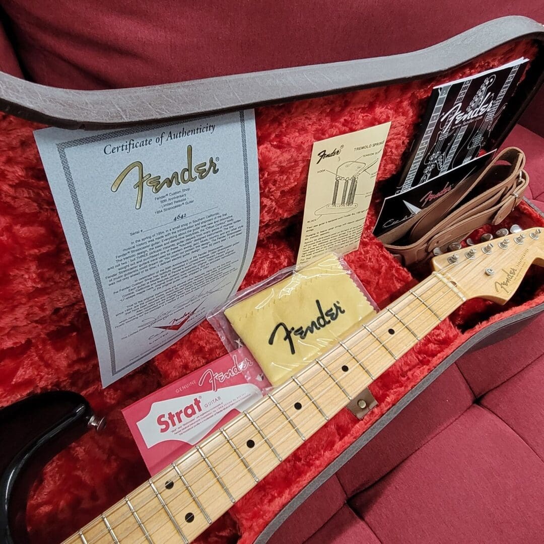 Fender Custom Shop Limited Edition 50th Anniversary '54 Stratocaster Masterbuilt By Yuriy Shishkov 2004 - Reliced 2-Tone Sunburst - Image 7