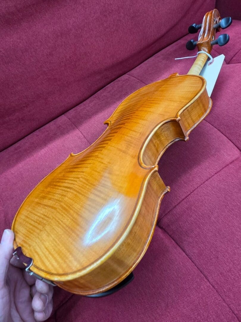 Lorenzo Advance - 4/4 Size Flamed violin with deluxe case - Image 11