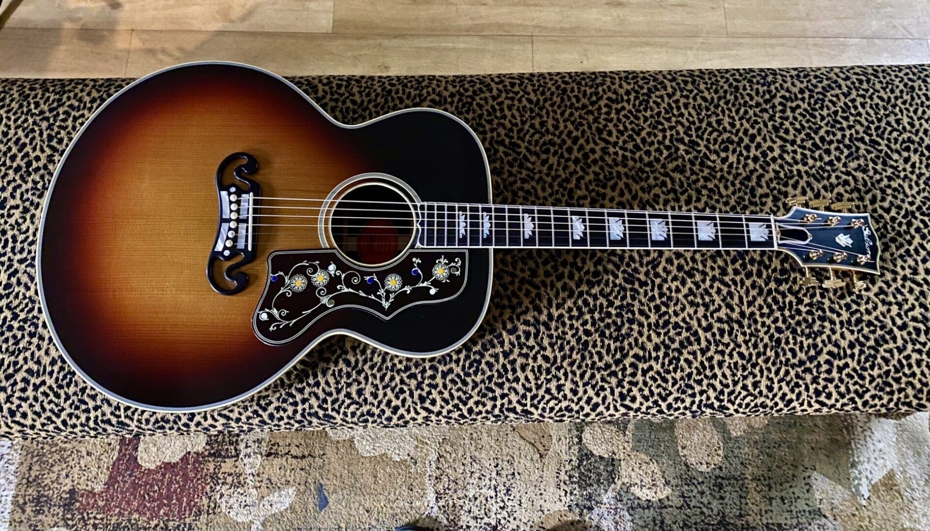 Gibson Custom Murphy Lab Pre-War SJ-200 Rosewood Ultra Light Aged Acoustic Guitar 2024 - Faded Vintage Sunburst - Image 9
