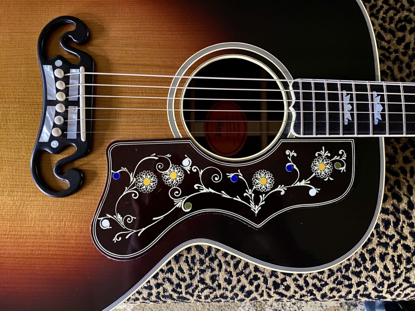 Gibson Custom Murphy Lab Pre-War SJ-200 Rosewood Ultra Light Aged Acoustic Guitar 2024 - Faded Vintage Sunburst - Image 7