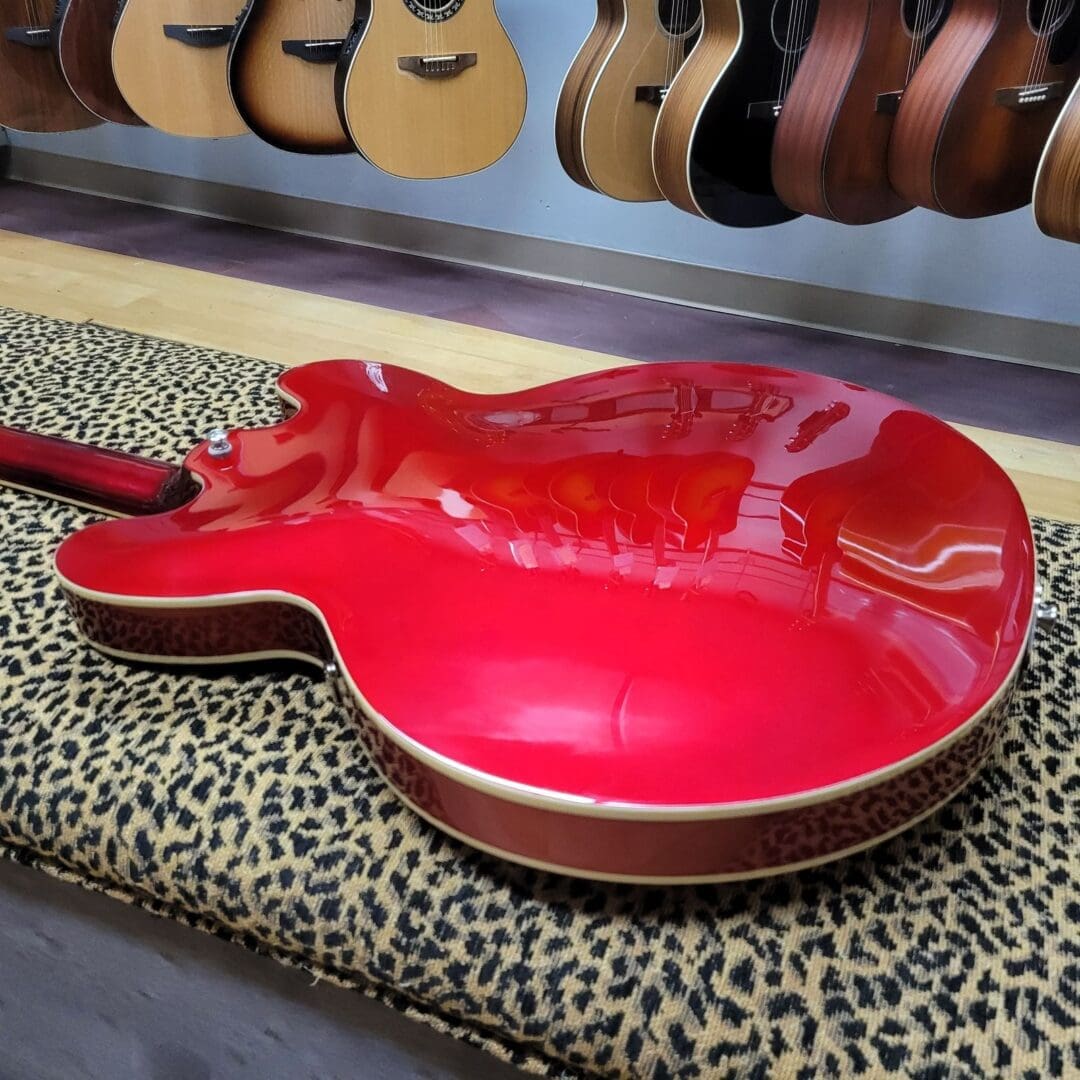 Epiphone Riviera Reissue - Sparkling Burgundy - Victor Litz