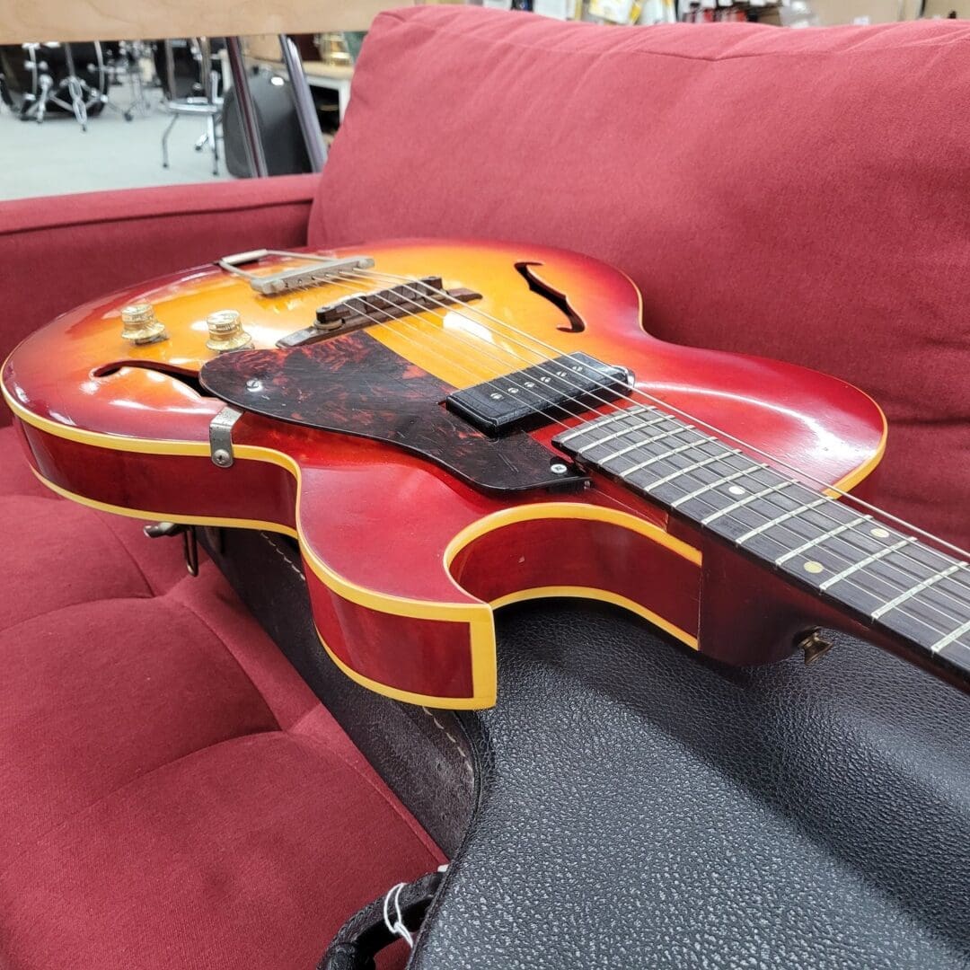 1962 Gibson ES-125TC Archtop Electric Guitar - Sunburst