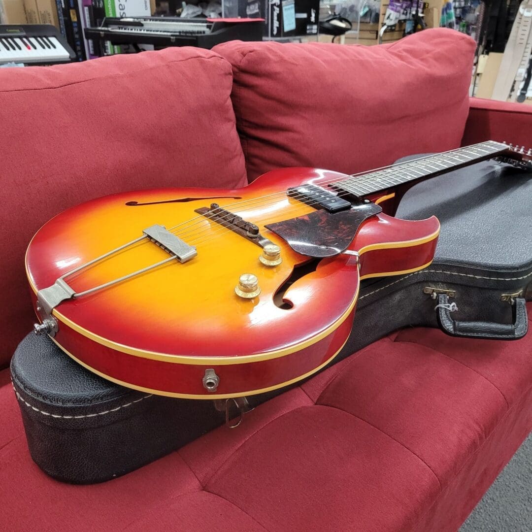1962 Gibson ES-125TC Archtop Electric Guitar - Sunburst