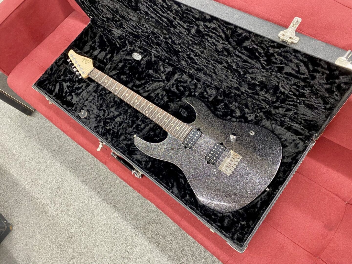 Suhr Modern Electric Guitar 2015 - Graphite Metallic w/ G&G Case