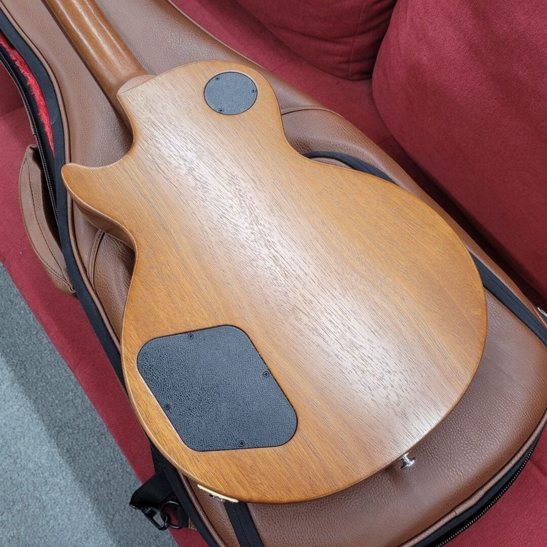 Gibson Les Paul 60's Tribute with Gigbag 2015 - Worn Honey Burst - Image 22