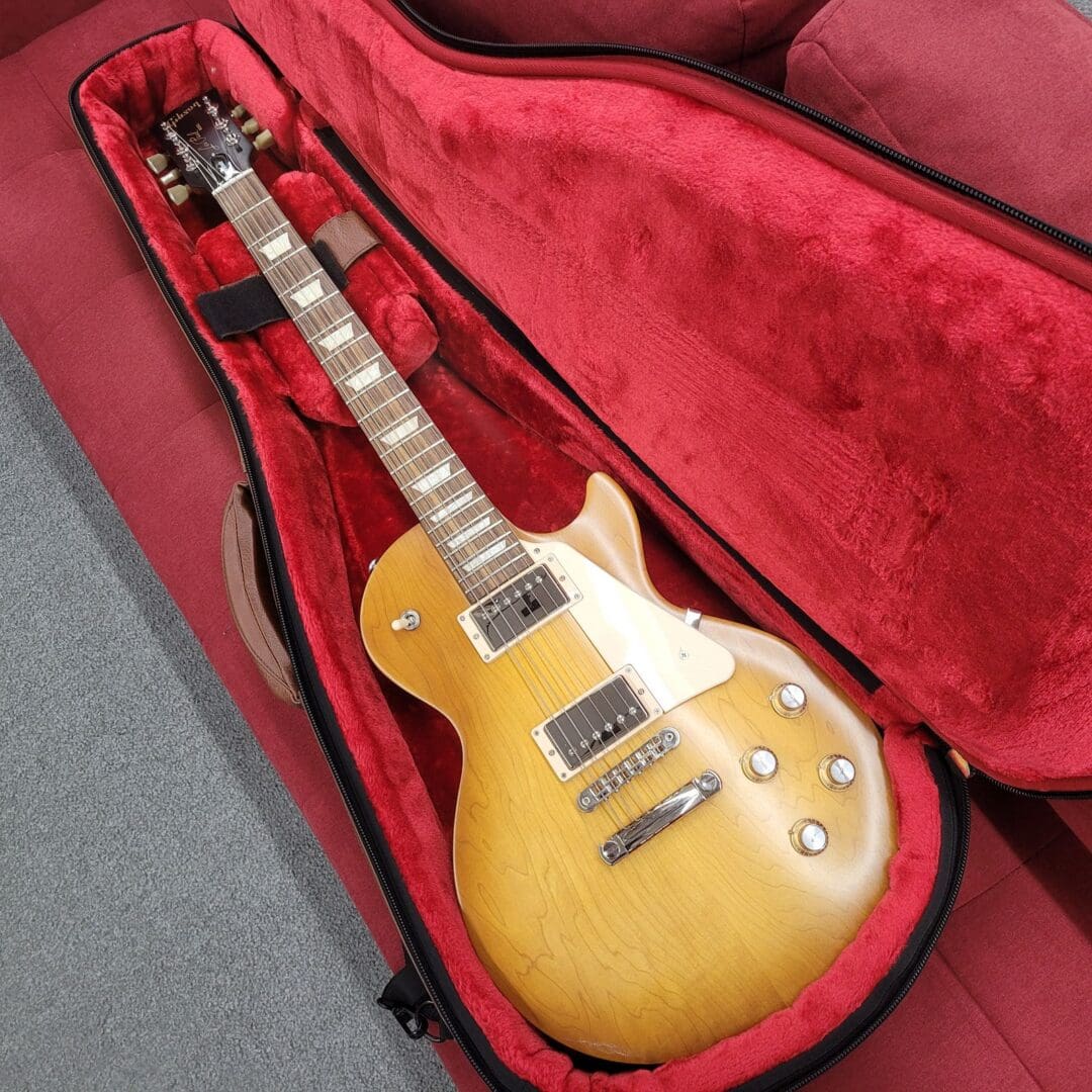 Gibson Les Paul 60's Tribute with Gigbag 2015 - Worn Honey Burst