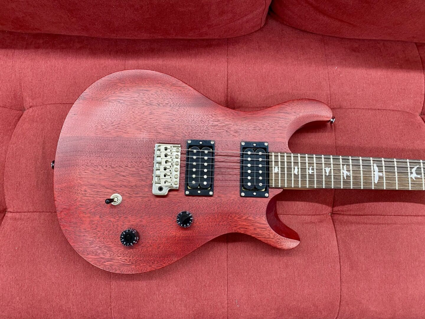 PRS SE CE-24 Standard - Vintage Cherry Satin w/ Bag