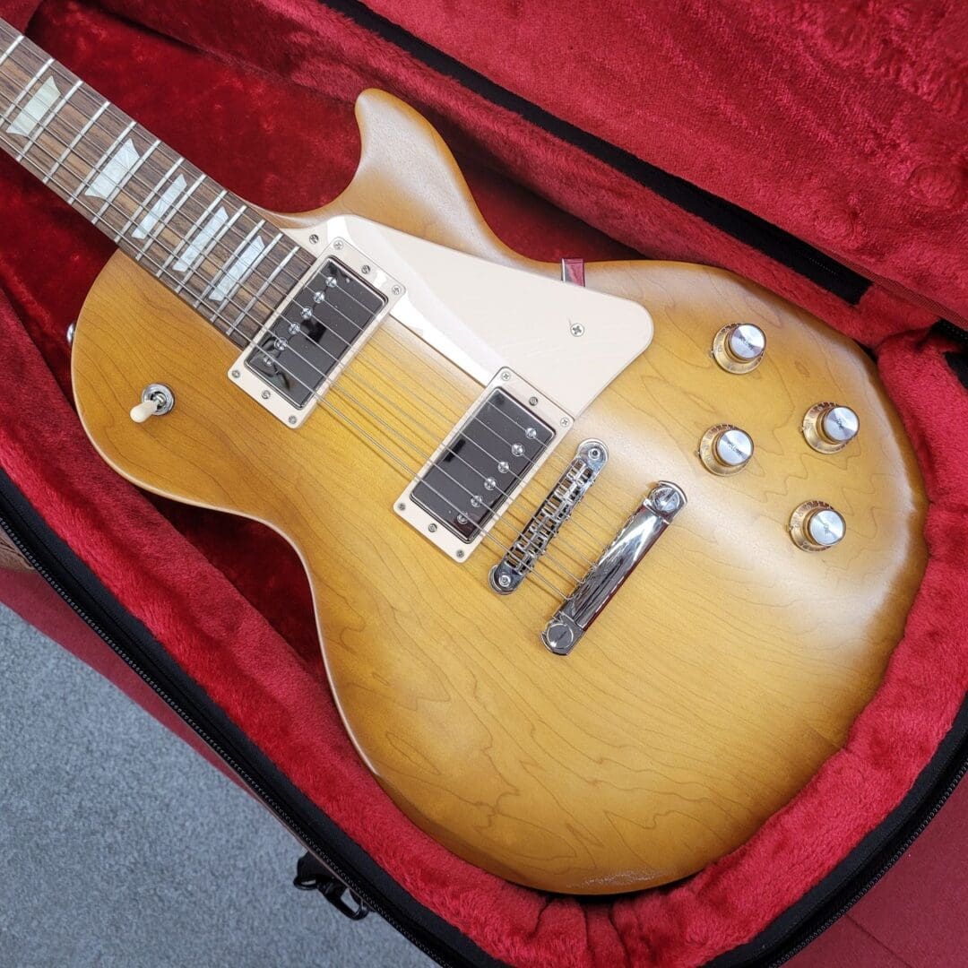 Gibson Les Paul 60's Tribute with Gigbag 2015 - Worn Honey Burst - Image 9