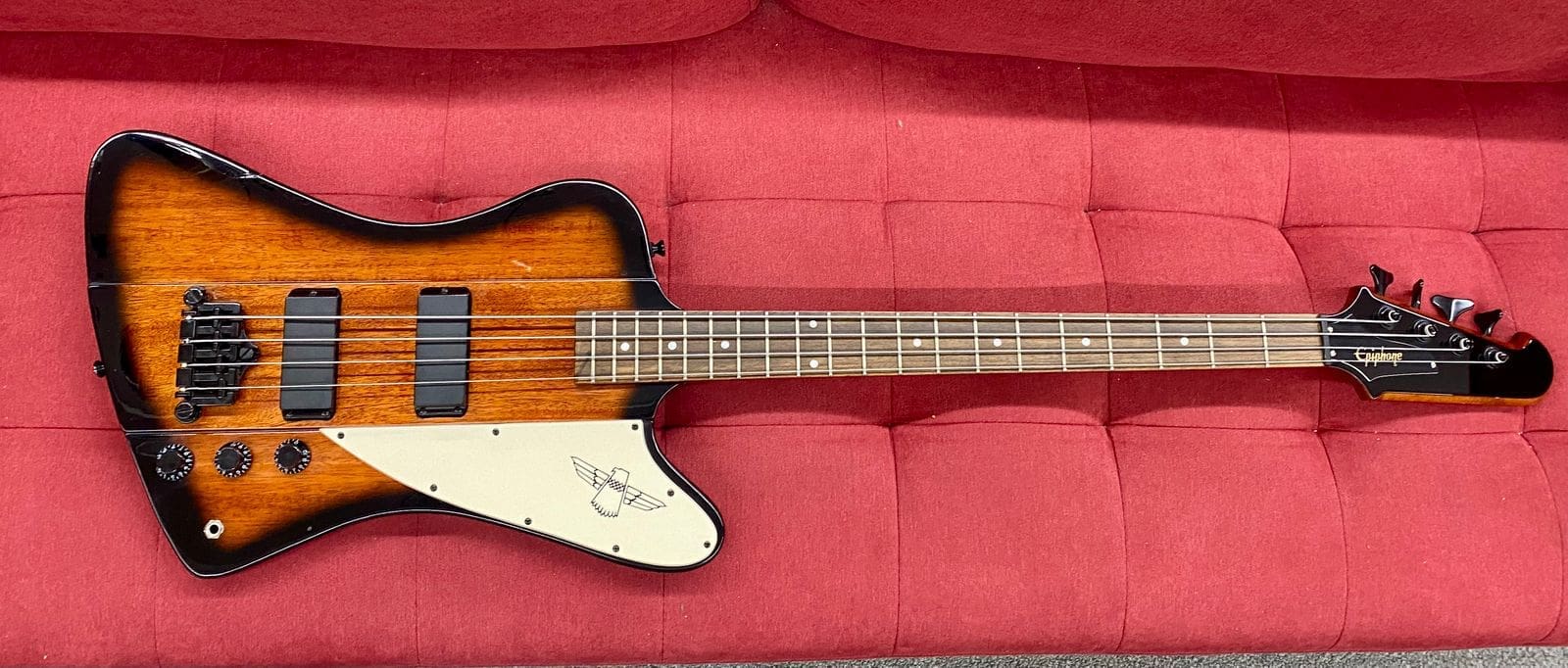 Epiphone Thunderbird E1 Bass Guitar - Vintage Sunburst - Image 3