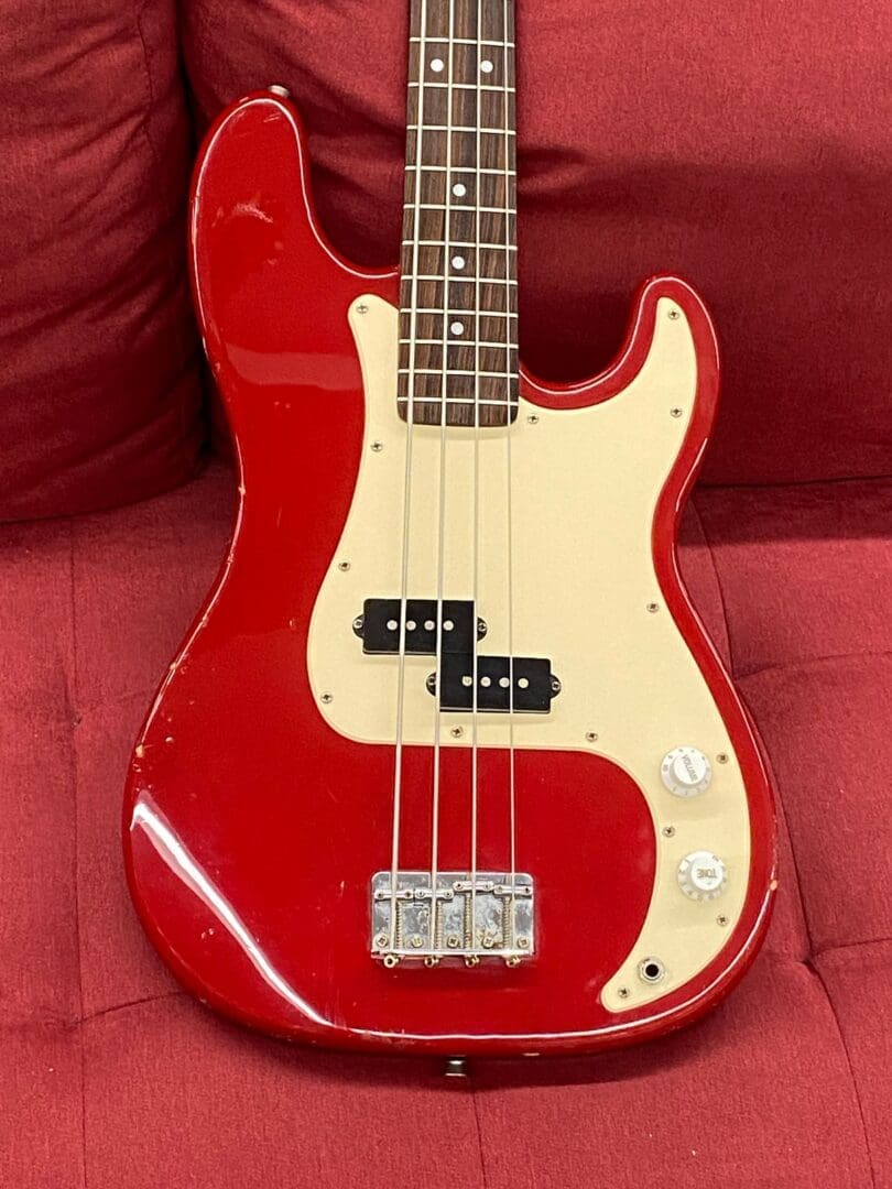 Squier by Fender 50th Anniversary P-Bass 1996 - Torino Red