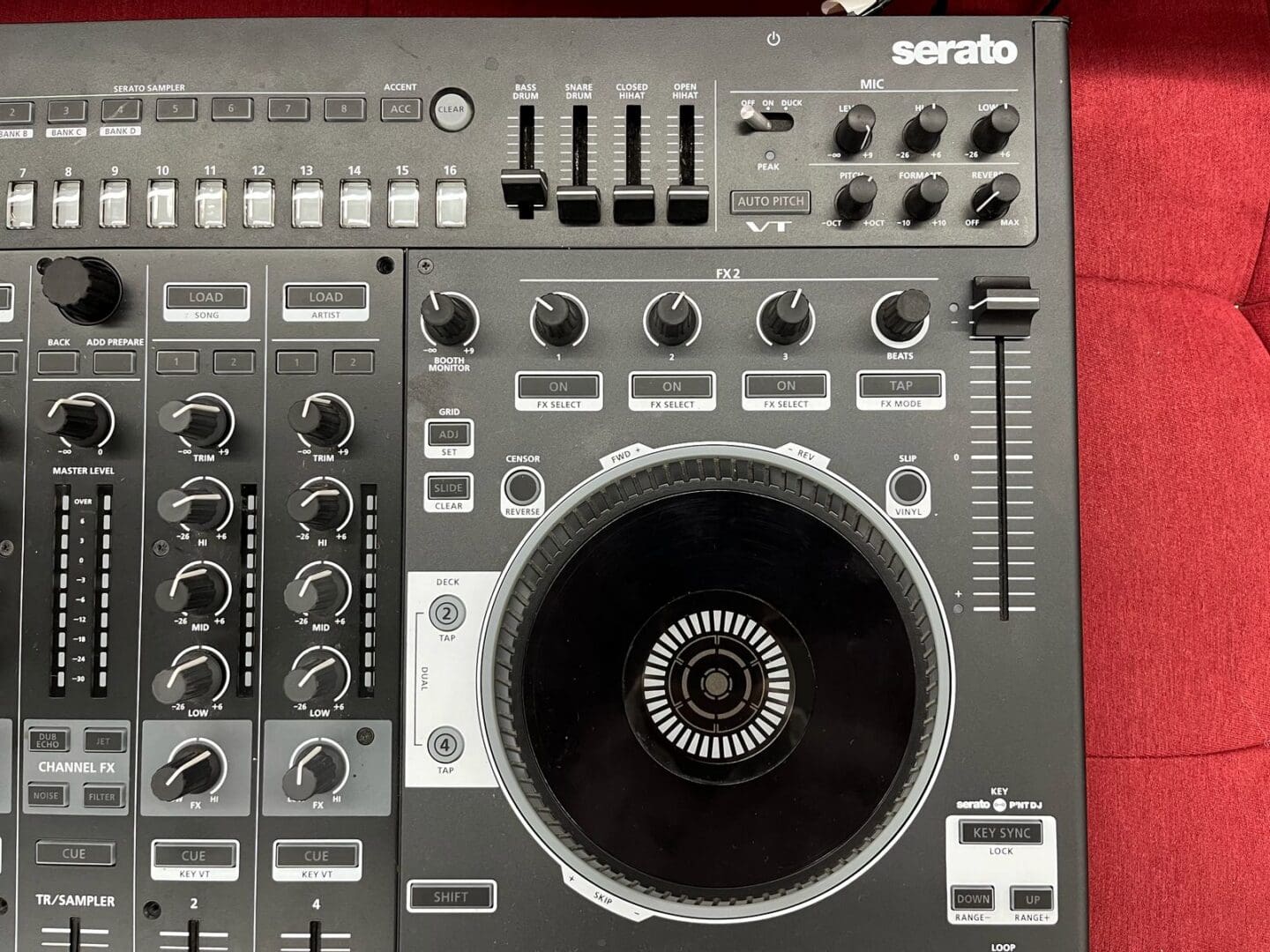 Roland DJ-808 DJ Controller - Black