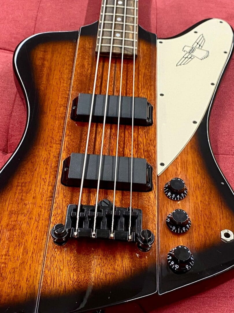Epiphone Thunderbird E1 Bass Guitar - Vintage Sunburst - Image 7