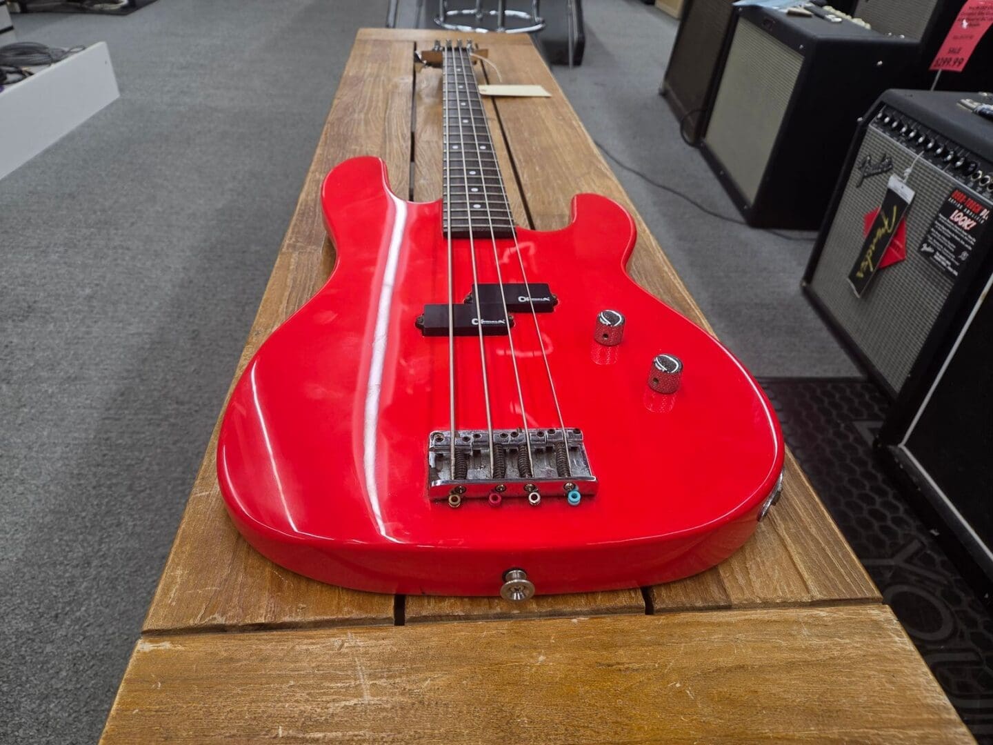Charvel Charvette 400RR Bass 1980s - Fiesta Red - Image 15