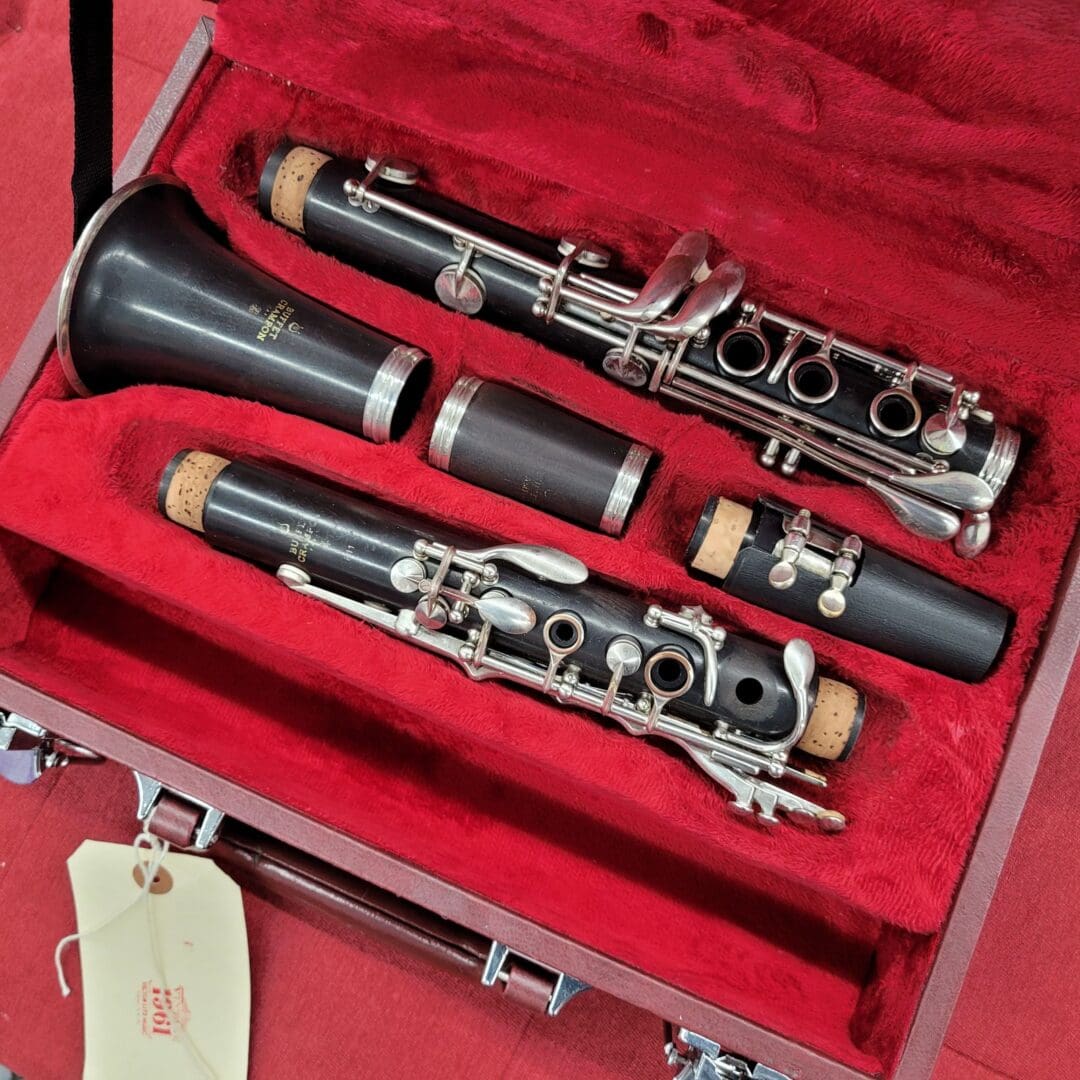 Buffet Crampon E11 Intermediate Bb Clarinet - Black - Victor Litz