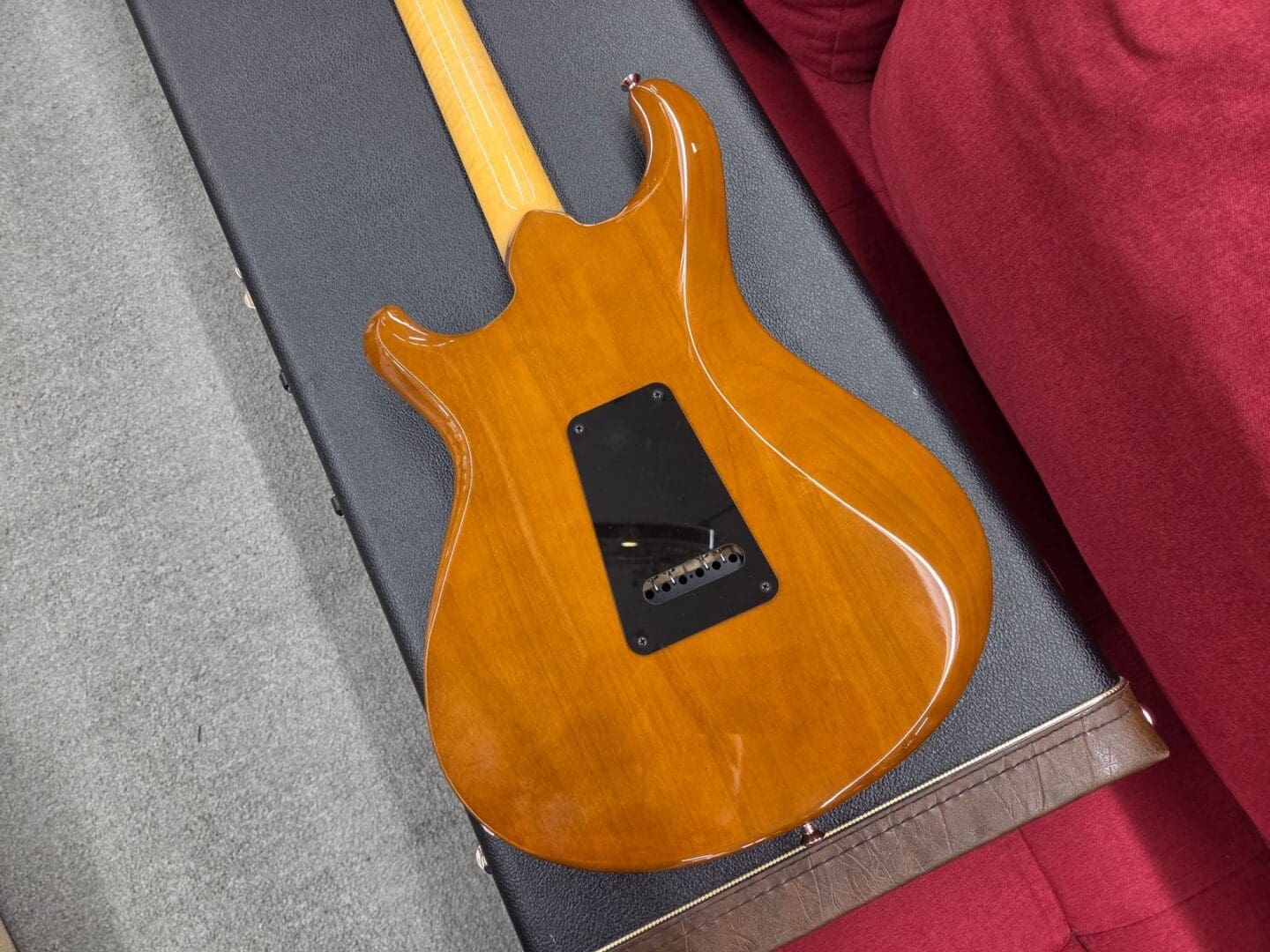 Knaggs Severn Trem HSS #1646 2026 - Blue Green Flame Top - Image 12