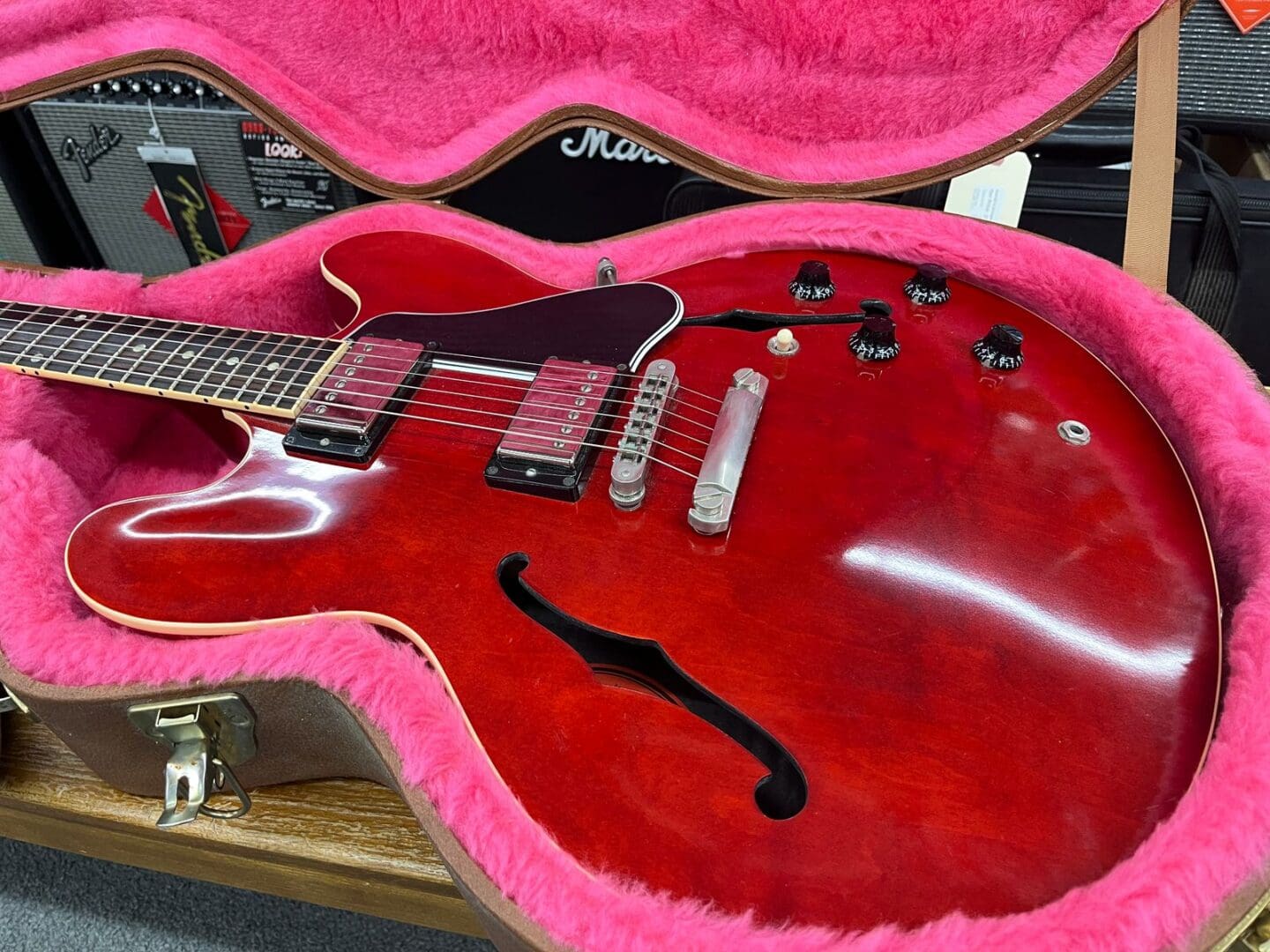Gibson ES-335 Dot Memphis 2013 - Satin Red W/ Gibson Case - Victor