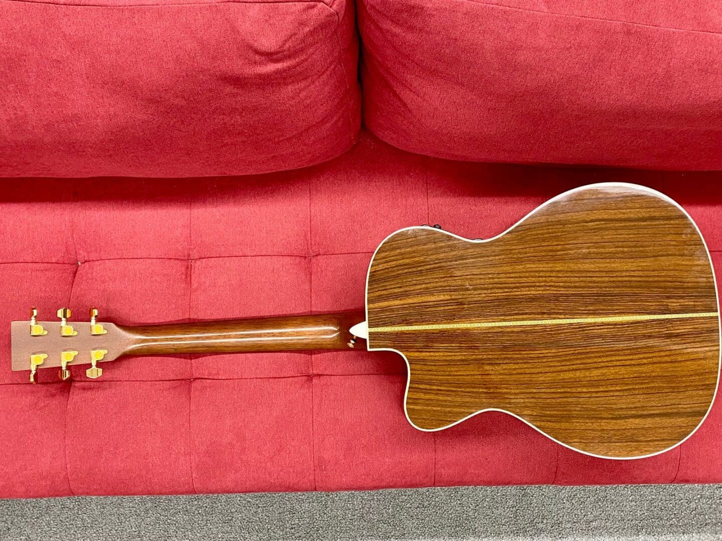 Martin OMC-16RE Premium Acoustic-Electric Guitar 2003 - Natural - Image 24