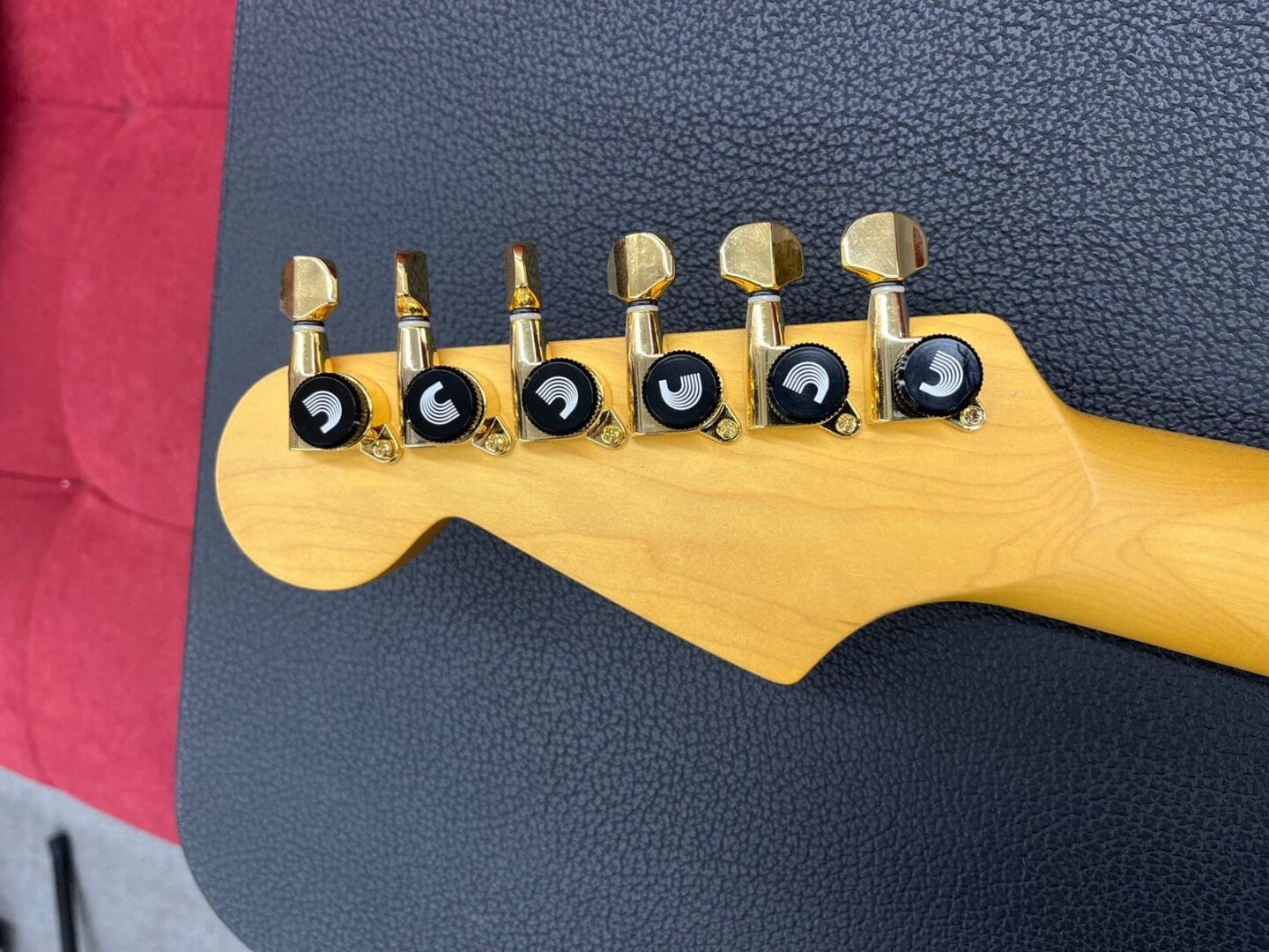 Custom Rose Hardtail Strat - Quilted Honeyburst W/ Case - Image 23