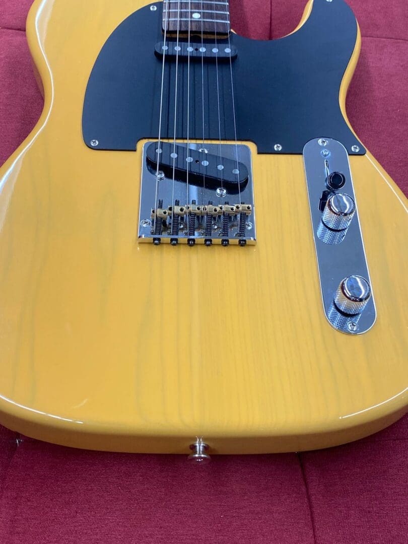 Bill Lawrence BT1R T-Style Electric Guitar 1980's - Butterscotch MIJ - Image 9