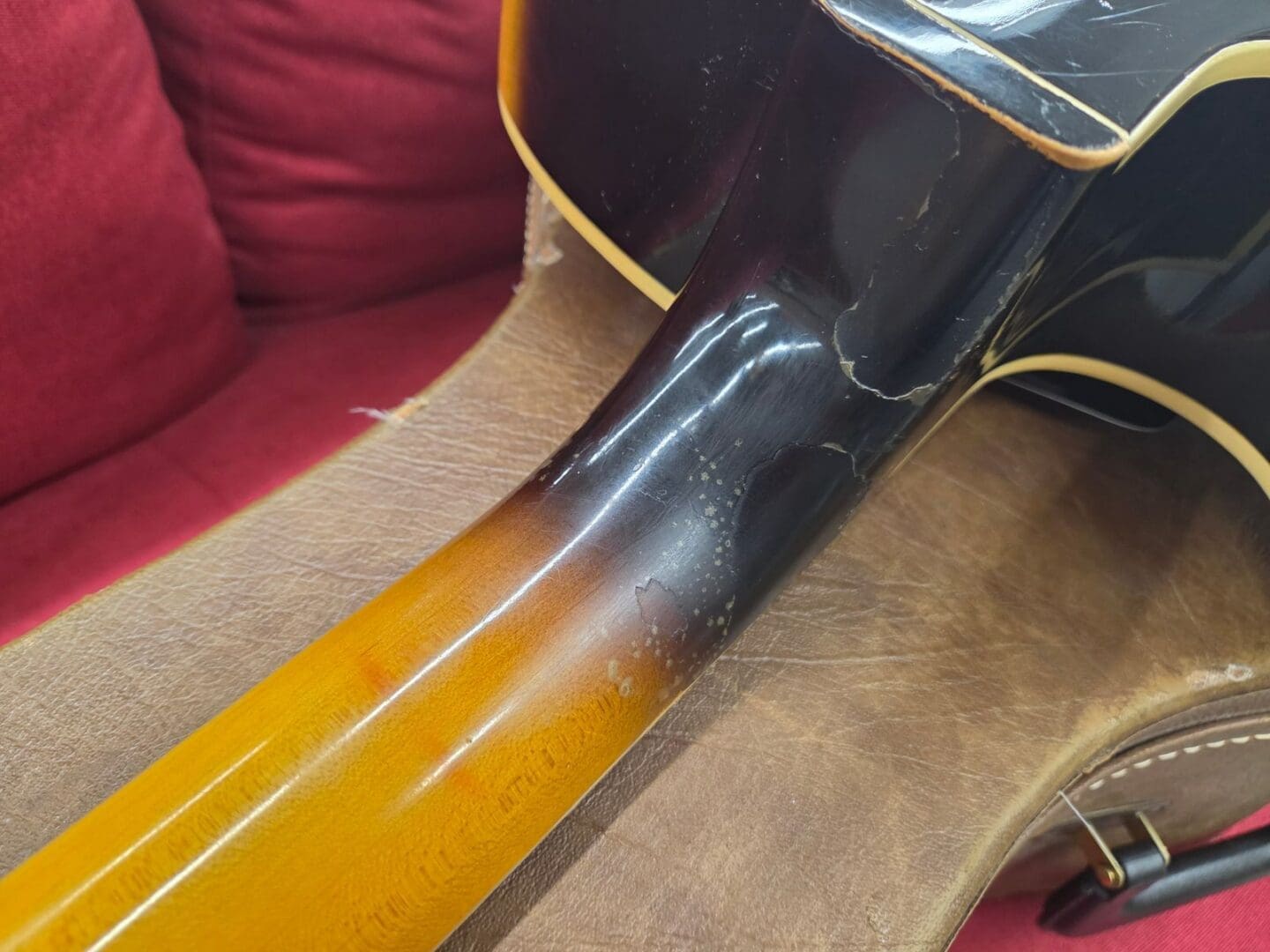 Gibson ES-175D 1976 with Case- Sunburst - Image 4