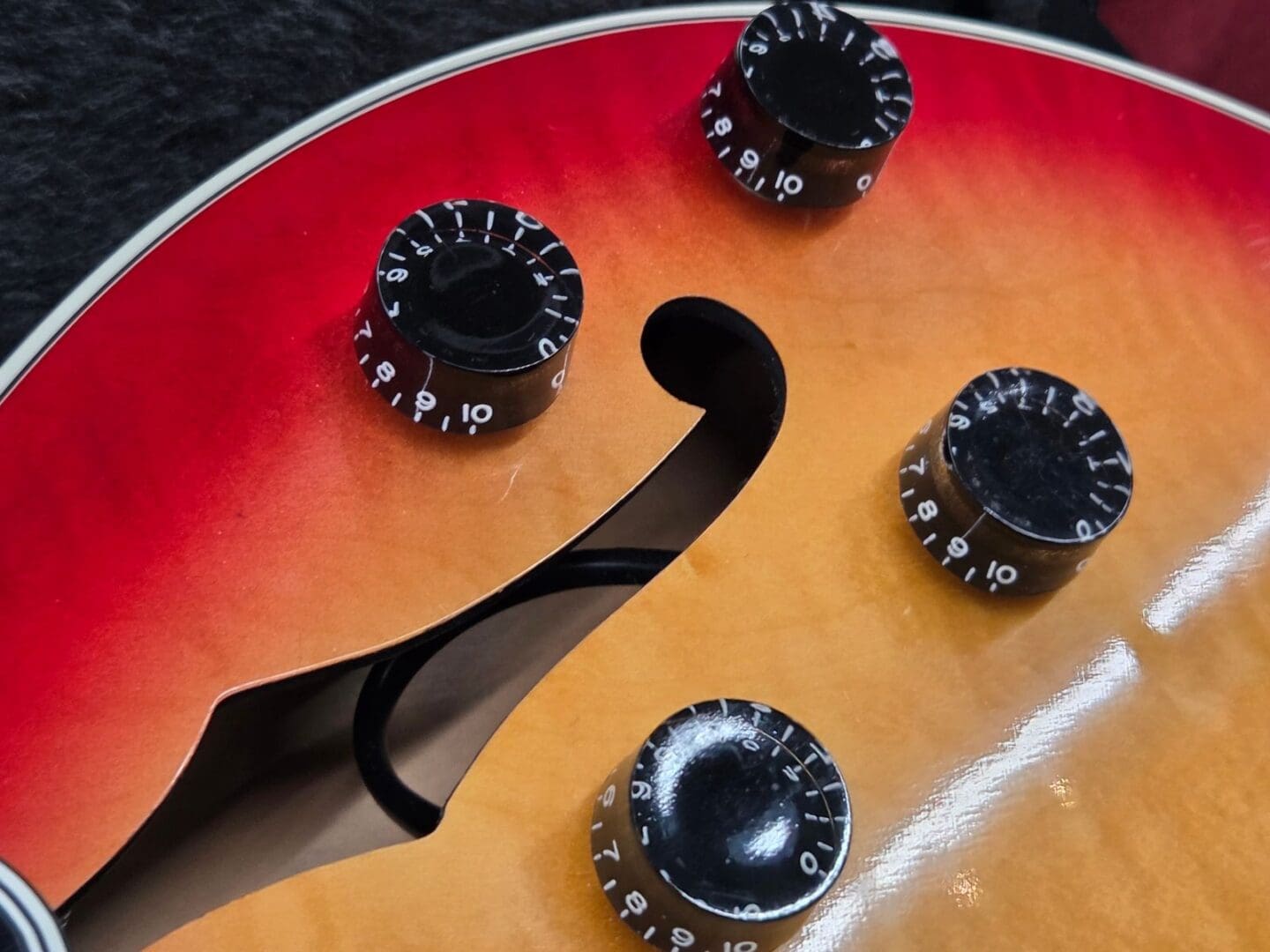 Gibson ES137 2007 - Heritage cherry sunburst guitarvwith case Custom C.O.A. - Image 6