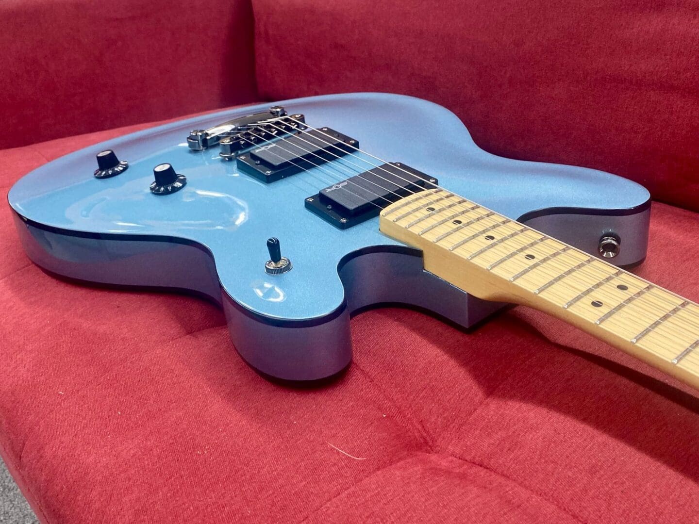 Squier Contemporary Active Starcaster - Gunmetal Metallic - Image 2