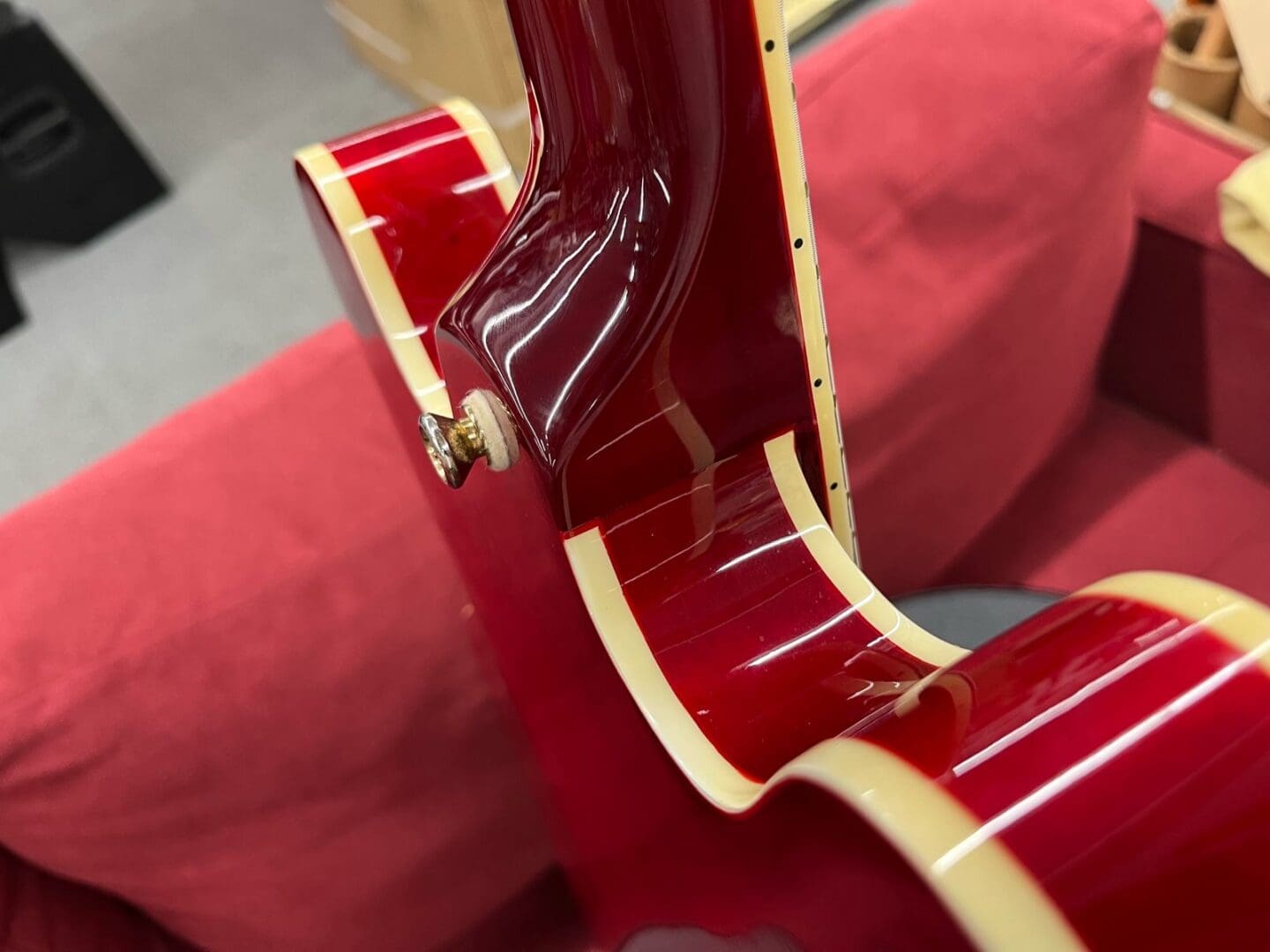 Epiphone Dot ES-345 CH Stereo 2011 - Cherry W/ Case - Image 13
