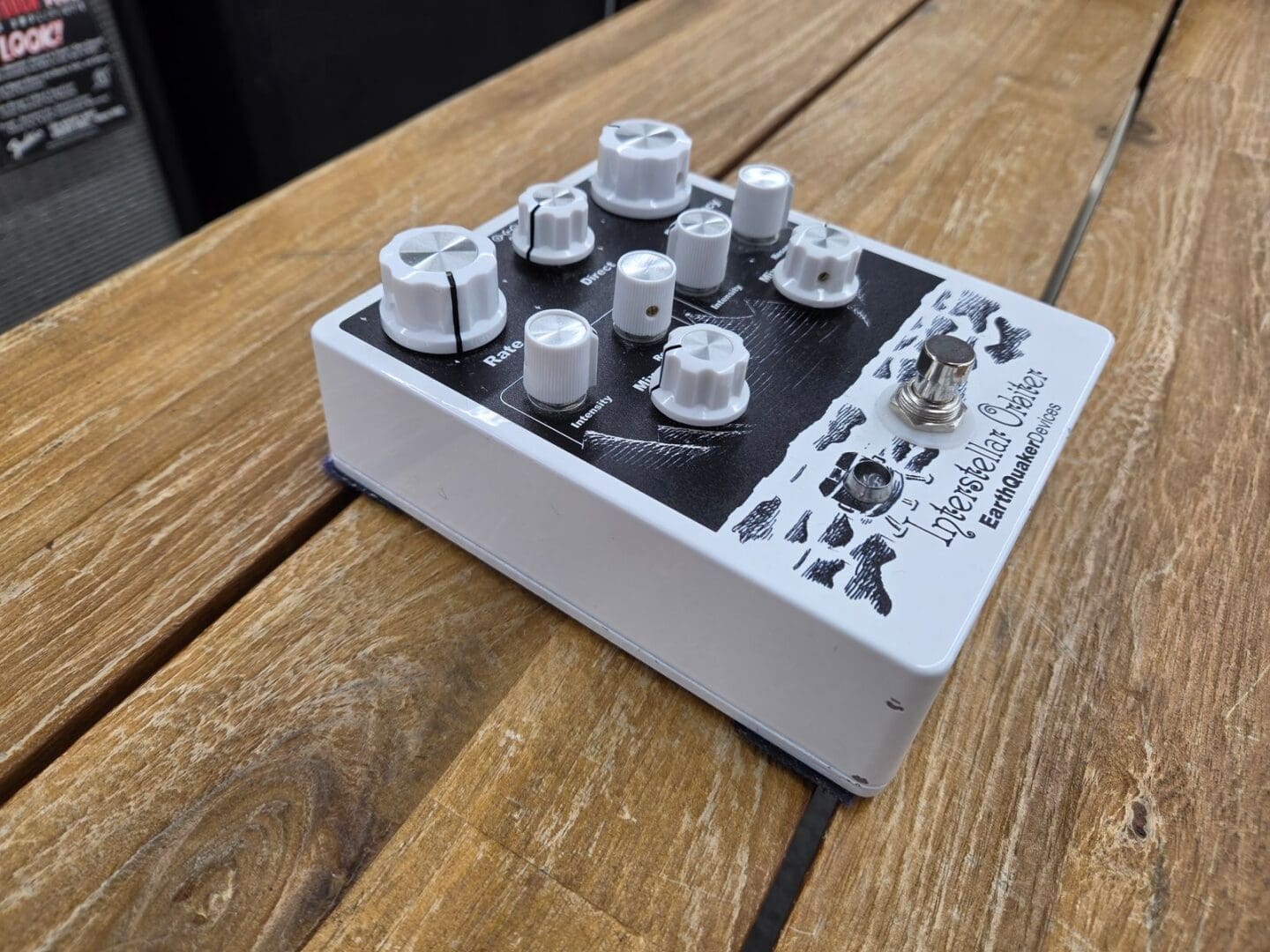 EarthQuaker Devices Interstellar Orbiter Dual Resonant Filter - White - Image 5