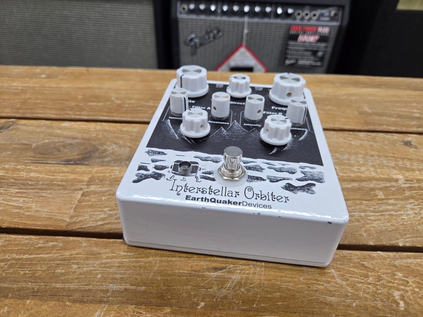 EarthQuaker Devices Interstellar Orbiter Dual Resonant Filter - White - Image 7