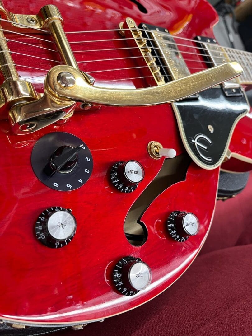 Epiphone Dot ES-345 CH Stereo 2011 - Cherry W/ Case - Image 17