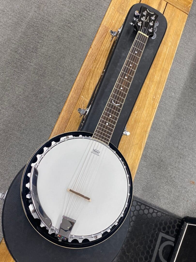 Dean Backwoods 6-String Banjo - Natural w/ Hard Case - Image 9