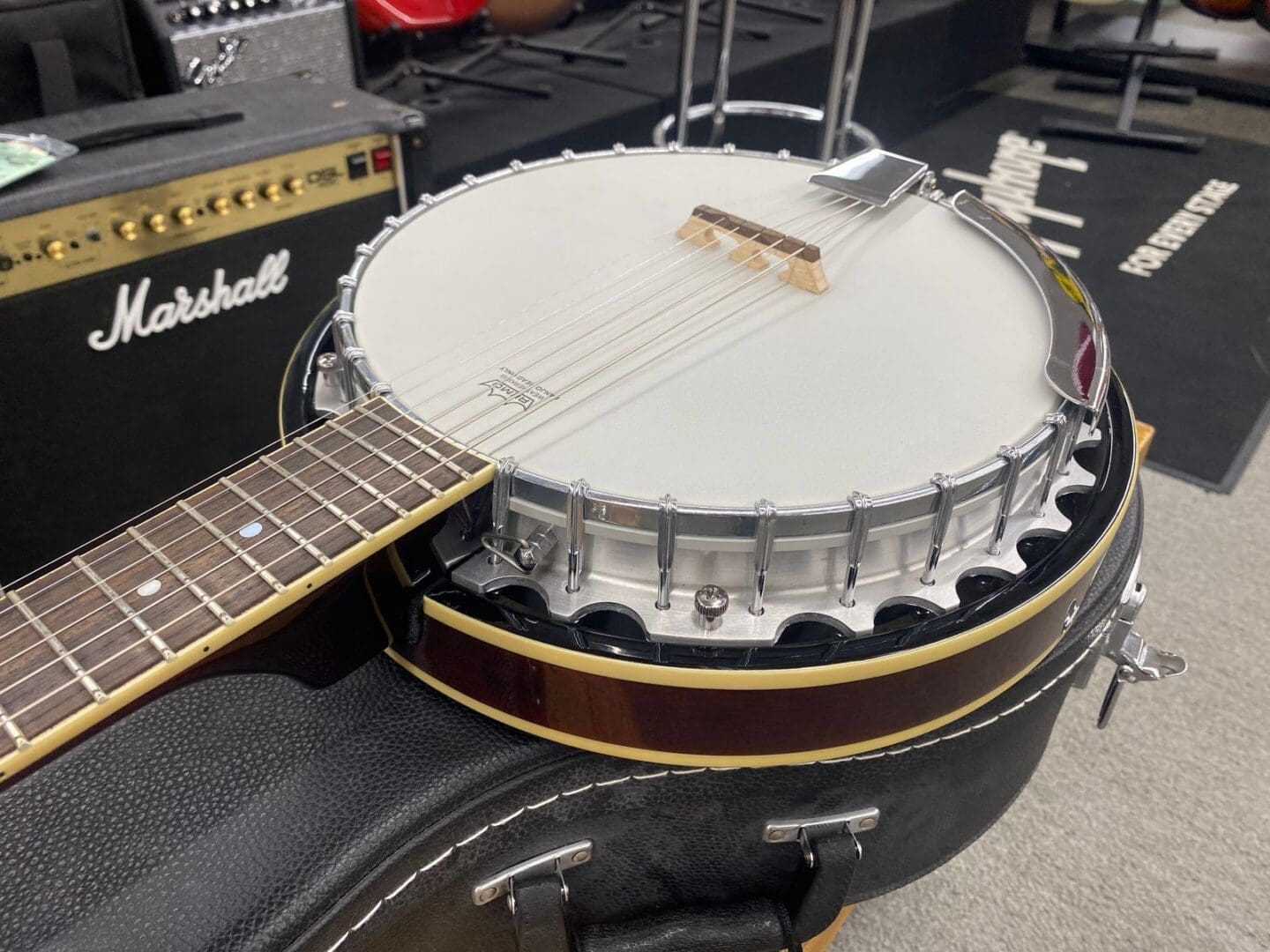 Dean Backwoods 6-String Banjo - Natural w/ Hard Case - Image 3