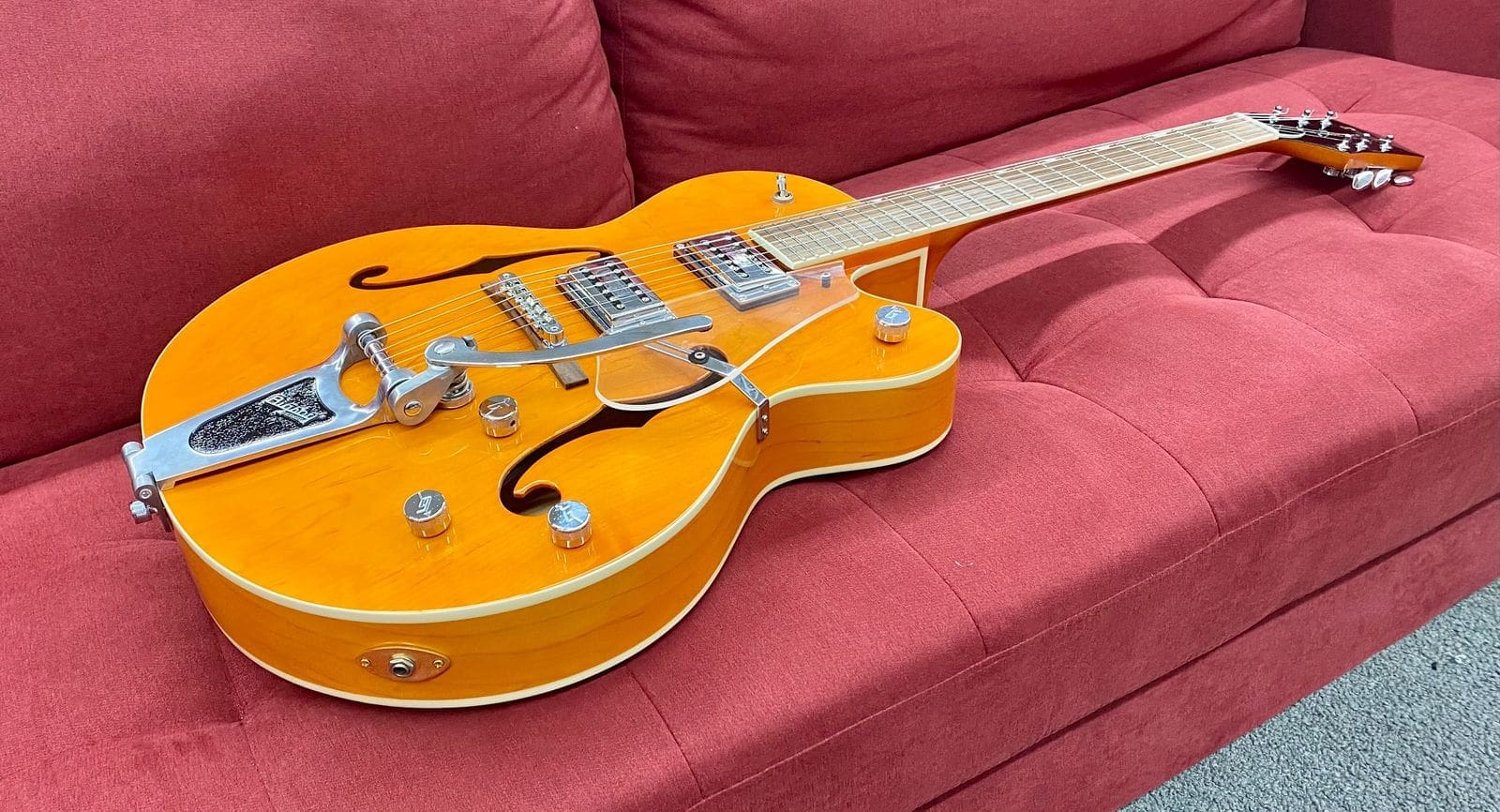 Gretsch G5120 Electromatic Hollow Body 2007 - Orange - Image 11