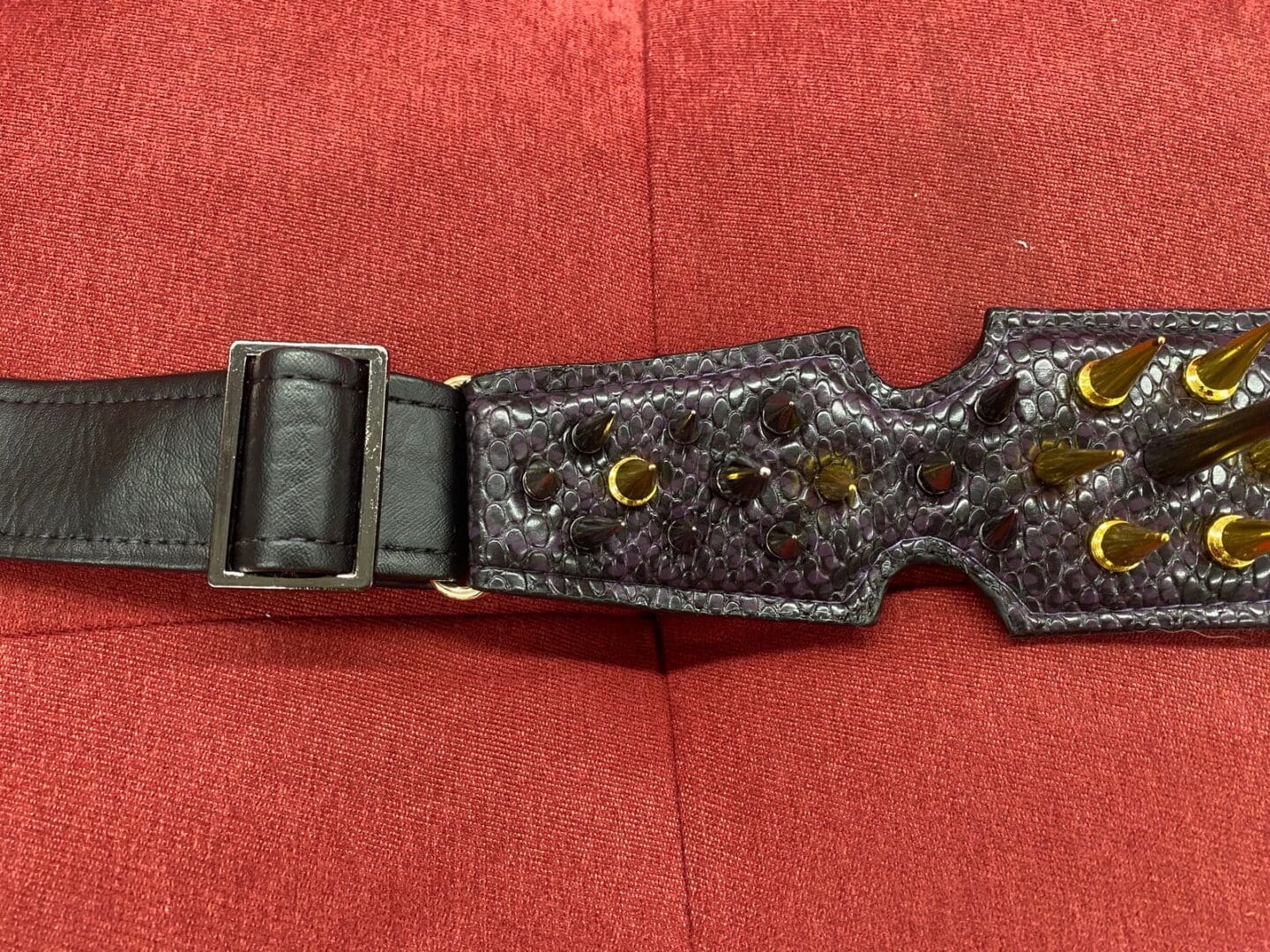 Steel Weather Bludgluttin "Purple Python" Studded Guitar Strap - Image 7
