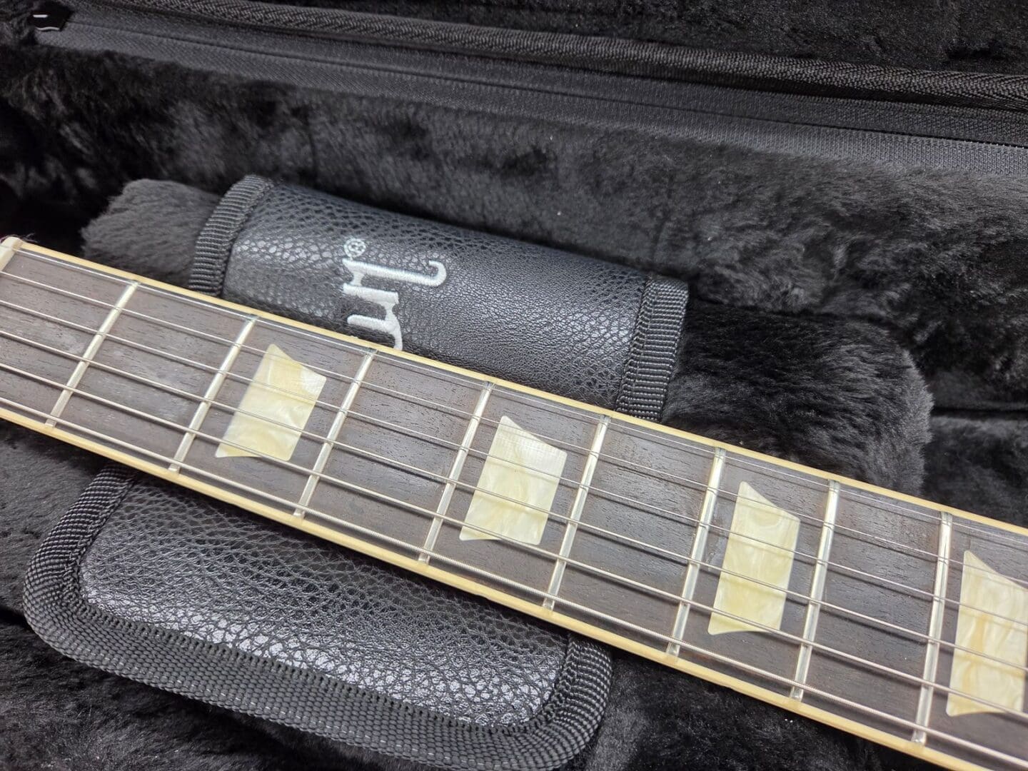 Gibson Les Paul Studio 2024 - Present - Cherry Sunburst - Image 13