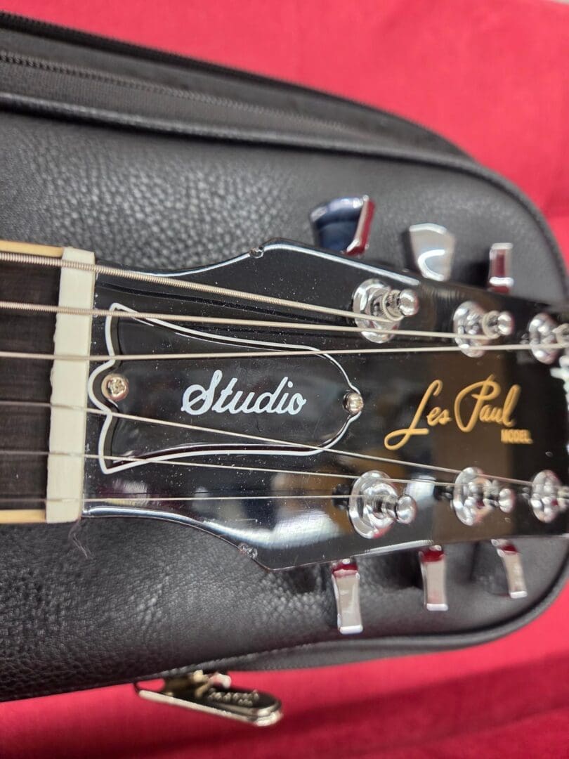 Gibson Les Paul Studio 2024 - Present - Cherry Sunburst - Image 15