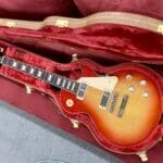 Gibson Les Paul Deluxe 70s Reissue 2021 - Cherry Sunburst w/ Case