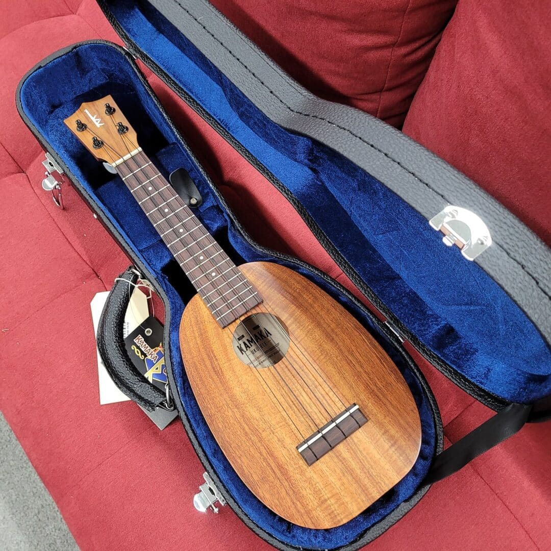 Kamaka HP-1 Pineapple Ukulele with Case 2025 - Solid Koa
