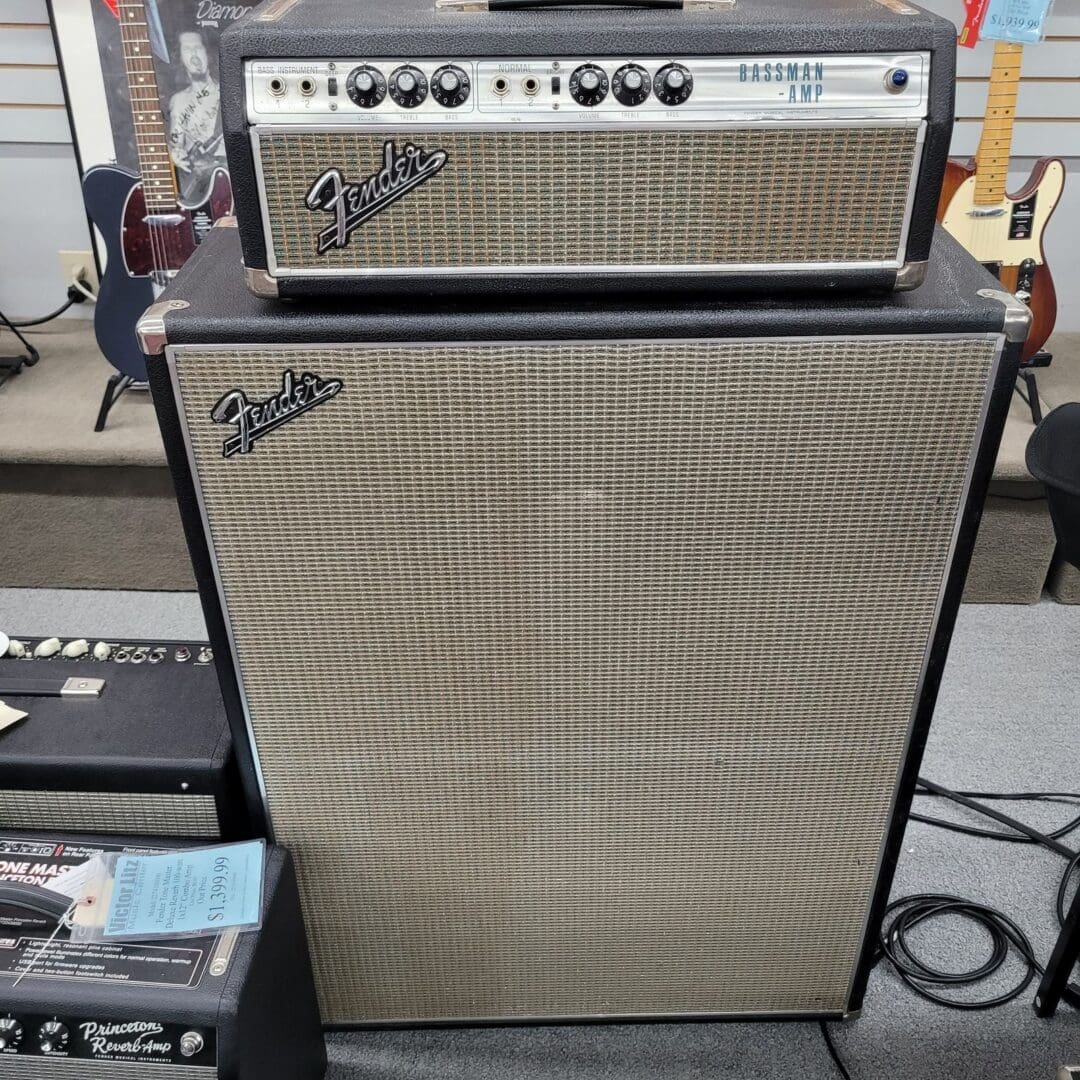Fender Bassman "Drip Edge" 2-Channel 50-Watt 2x15" Piggyback Guitar Amp 1968 - 1969 - Silverface