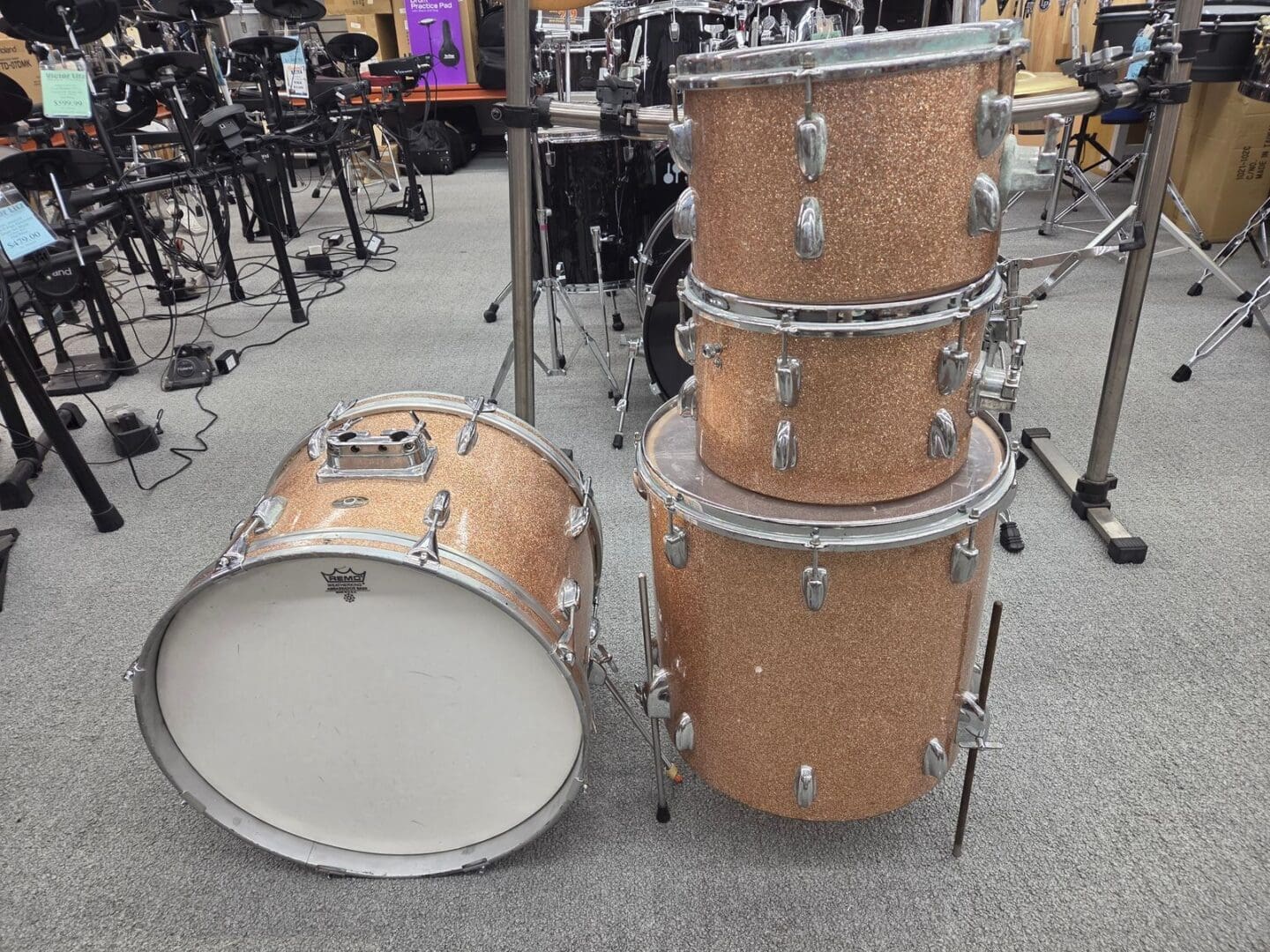 Slingerland 4-piece Drum Set 1966 - Gold Sparkle Local Pickup Only!!!