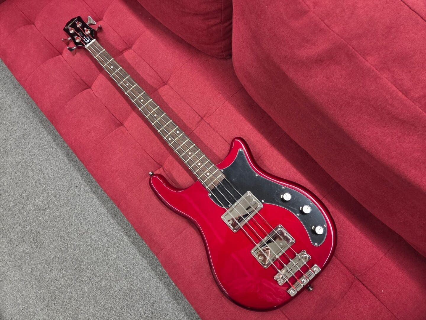 Epiphone Embassy Bass - Sparkling Burgundy
